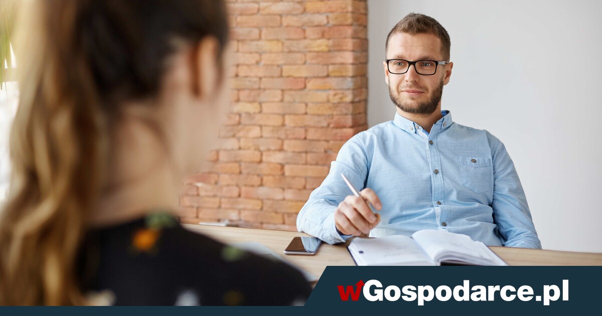 Pracodawcy muszą odkryć karty podczas rekrutacji