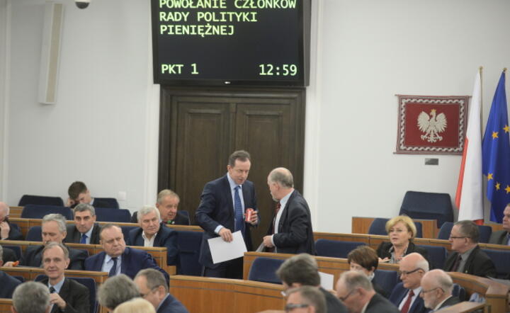 W Senacie głosowanie imienne na nowych członków RPP, fot. PAP/ Bartłomiej Zborowski