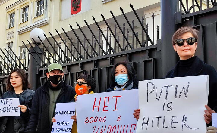 Protesty w Kirgistanie / autor: PAP/EPA/IGOR KOVALENKO