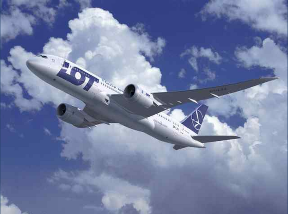 fot. lot.com.pl