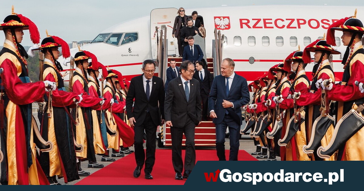 Premier do środy w krajach Azji. Wojsko i biznes w agendzie