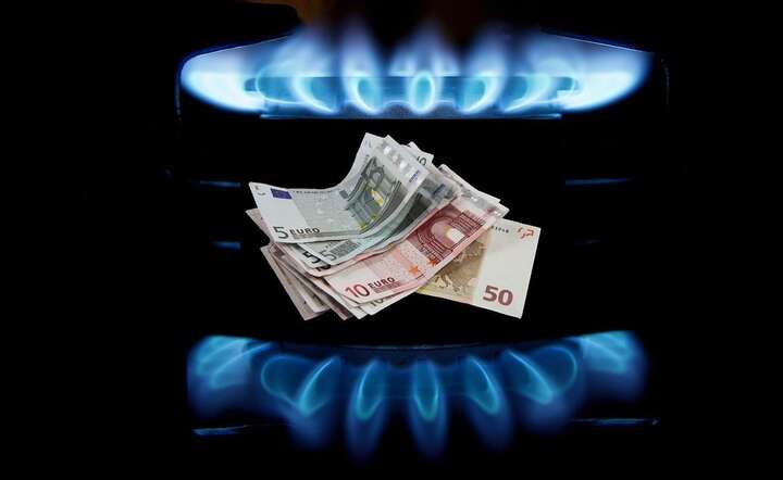 Kraje unijne zapłaciły za gaz skroplony z Rosji w sumie ponad 6 mld euro w latach 2022-2023 / autor: Pixabay x 2