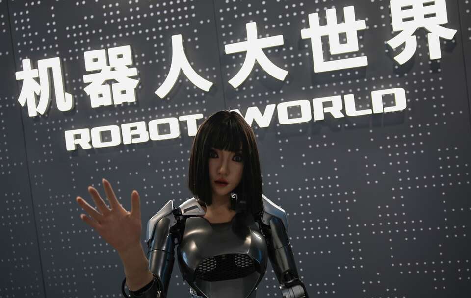 Humanoidalny robot / autor: PAP/EPA/ANDRES MARTINEZ CASARES