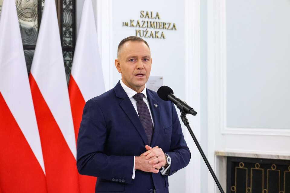 Prezydent Nawrocki na gorąco po wystąpieniu Sikorskiego. "Zabrakło mi nieco większej asertywności w stosunku do Komisji Europejskiej". Na zdjęciu prezydent Nawrocki / autor: PAP/Albert Zawada