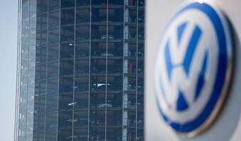 Dziwny konflikt z niemieckimi kooperantami. Volkswagen wstrzymuje produkcję flagowego Golfa