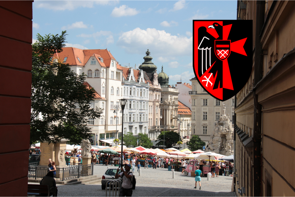 Brno, znak Niemców sudeckich / autor: Fratria/Wikimedia Commons/https://creativecommons.org/licenses/by-sa/4.0/deed.en/Sudetenland_Wappen.svg/Starfilar