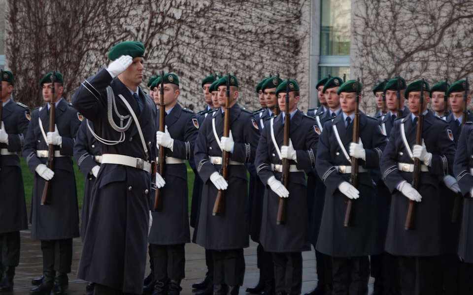 Pacyfistyczne Niemcy. Młodzi nie chcą służyć w Bundeswehrze