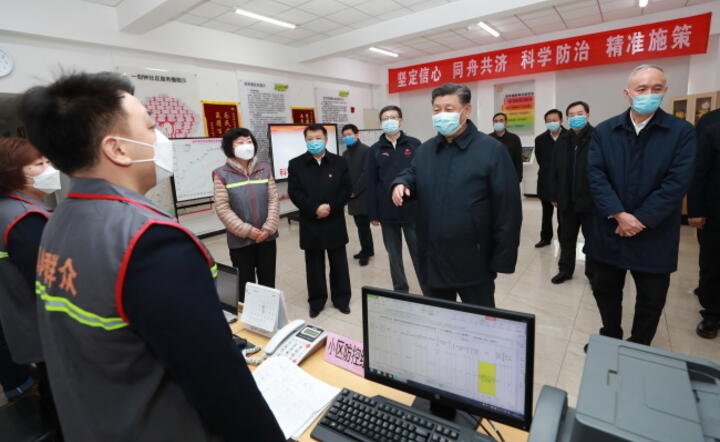 Xi Jinping z inspekcją w szpitalu / autor: PAP/EPA