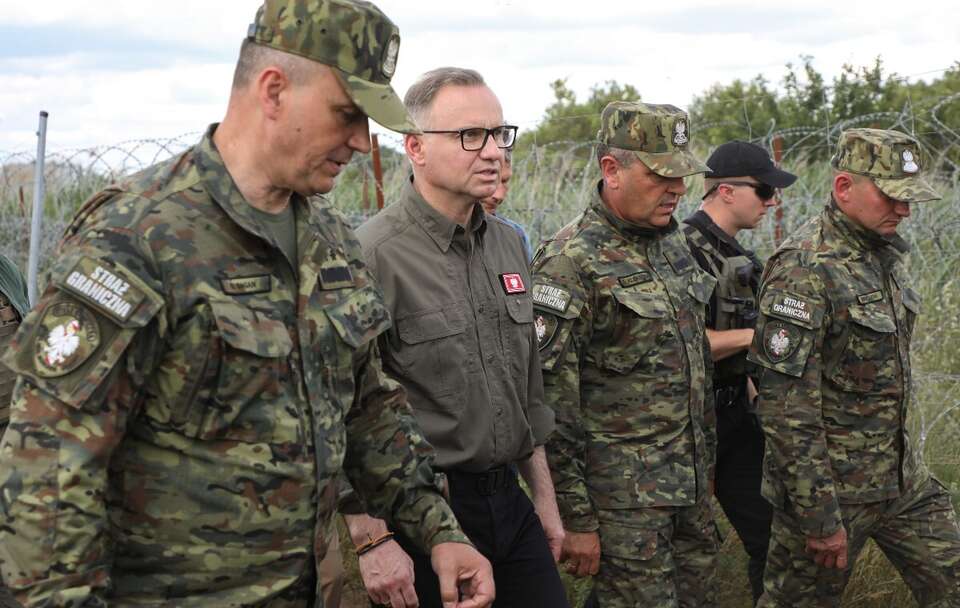 Andrzej Duda na granicy polsko-białoruskiej / autor: PAP/Artur Reszko