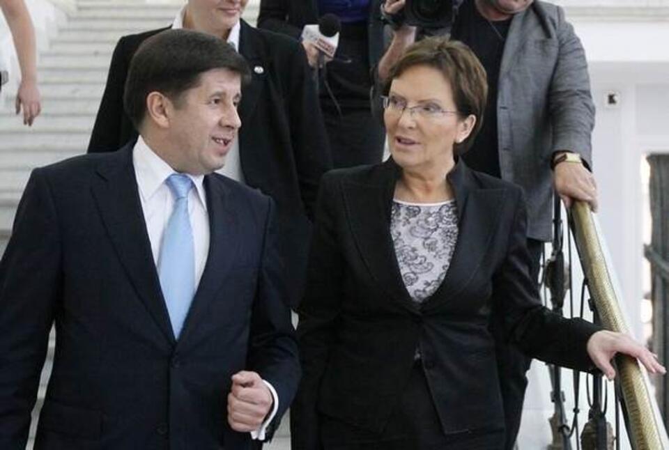 Marszałek Ewa Kopacz z szefem BOR gen. Marianem Janickim po pierwszym posiedzeniu Sejmu VII kadencji. Fot. PAP / Paweł Supernak