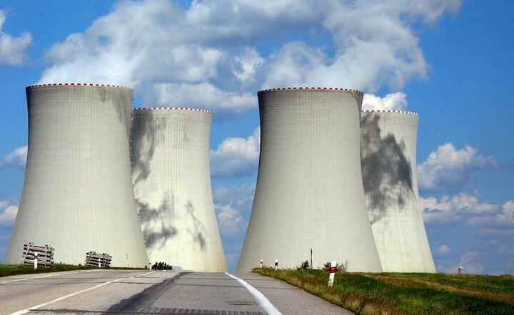 W powodu kryzysu Francja podnosi produkcję energii z atomu