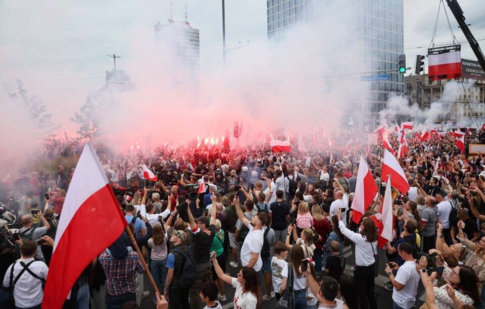 Marsz Powstania Warszawskiego / autor:  PAP/Leszek Szymański
