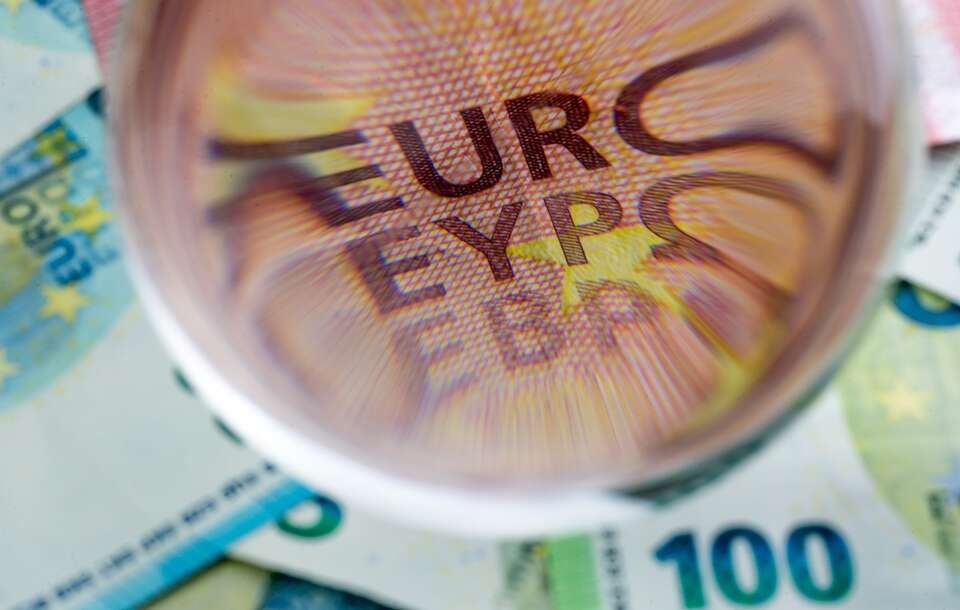 Kiedy UE wypłaci Ukrainie środki? Ujawniono szczegóły