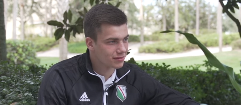 Niespełna 20-letni Radosław Majecki jest podstawowym piłkarzem Legii / autor: youtube  Legia Warszawa