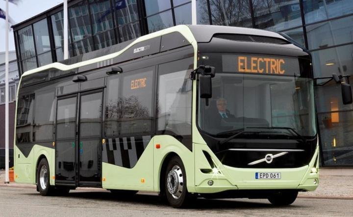 autobus napędzany silnikiem elektrycznym  / autor: volvogroup.pl