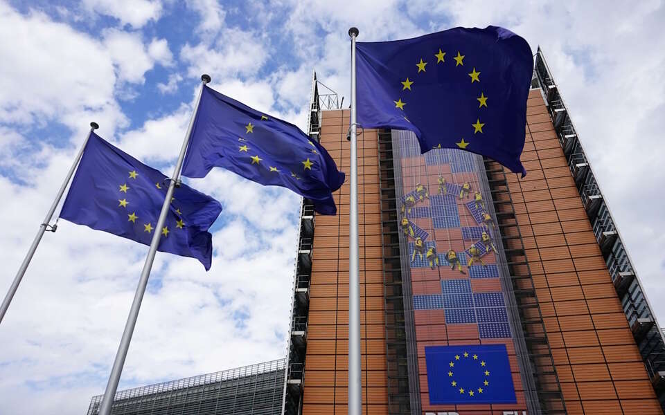 Węgry zwrócą środki do UE? To może kosztować Polskę 137 mld euro