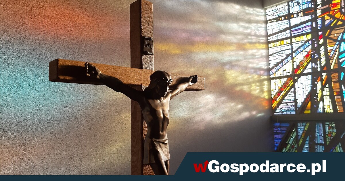 Wielka Sobota – w Kościele oczekiwanie na Zmartwychwstanie