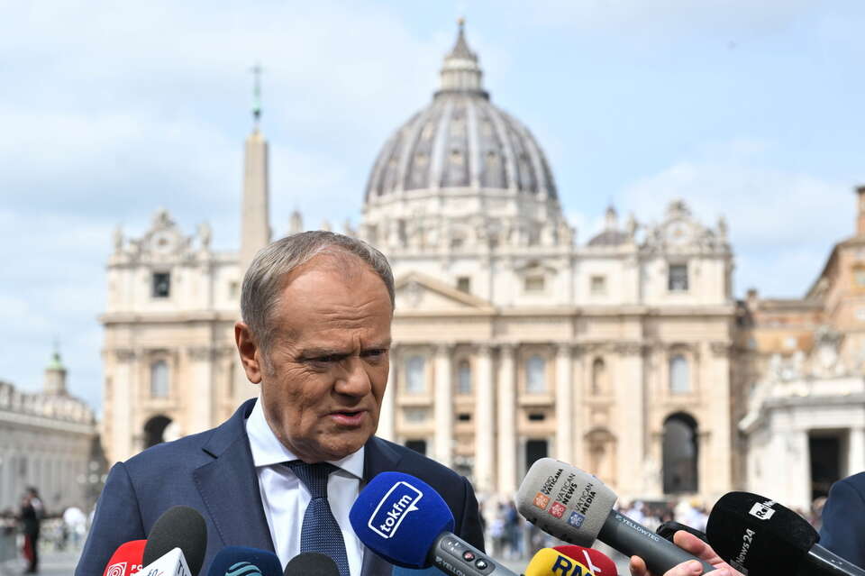 A run  against the Church as in the communist era, and Tusk pretends to be an angel in the Vatican