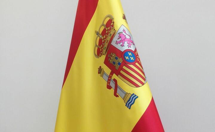 flaga Hiszpanii / autor: Fratria