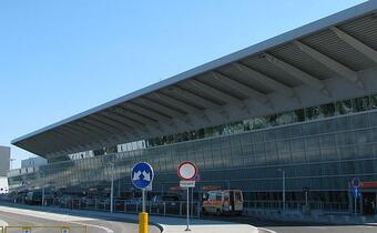 Lotniska w Polsce obsłużyły więcej pasażerów
