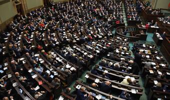 Sejm przyjął ustawę o elektromobilności