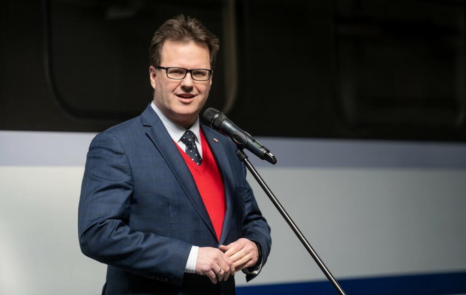  Wiceminister infrastruktury Andrzej Bittel / autor: PAP/Jakub Kaczmarczyk