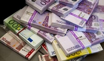 MF: Na koniec kwietnia na rachunkach walutowych budżetu było 10,9 mld euro