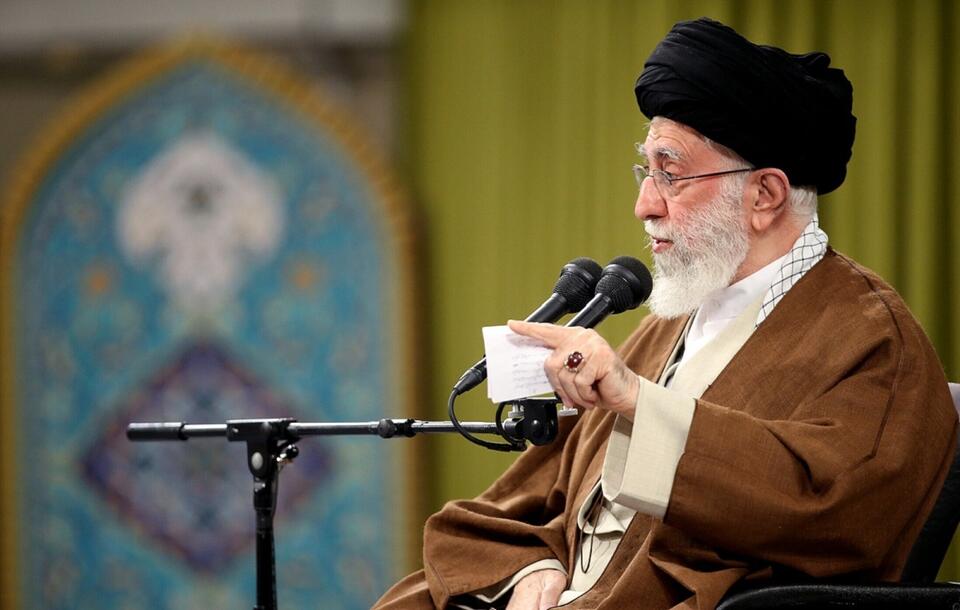 Ajatollah Ali Chamenei / autor: PAP/EPA/Iranian supreme leader office