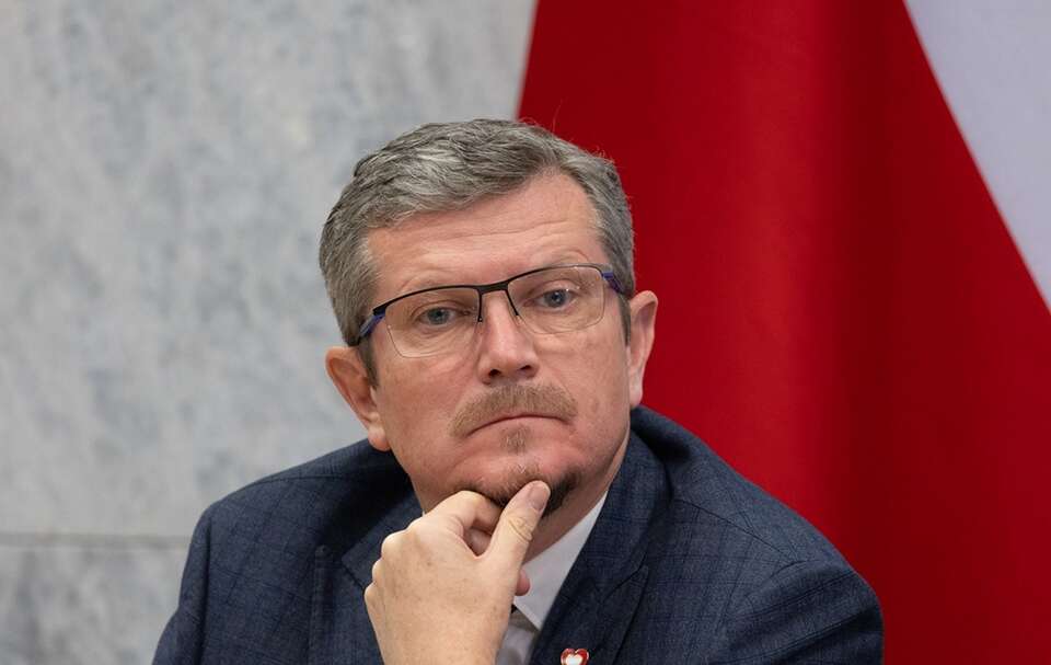 Bosacki's absurd words. This is how he explains the problem with consulates