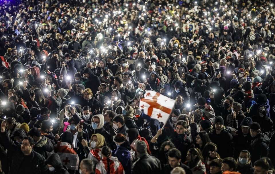 autor: PAP/EPA/DAVID MDZINARISHVILI