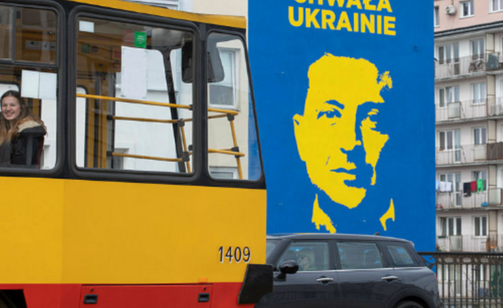 Mural Chwala Ukrainie z portretem prezydenta Ukrainy Wolodymyr Zelenski. / autor: Fratria/Andrzej Wiktor
