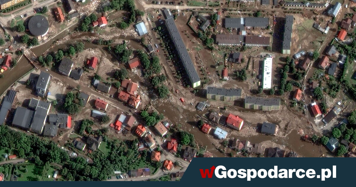 Obraz jak po wojnie. Stronie Śląskie [ZDJĘCIA]