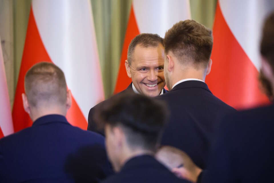 Prezydent Karol Nawrocki raz za razem zagania rząd Tuska do kąta