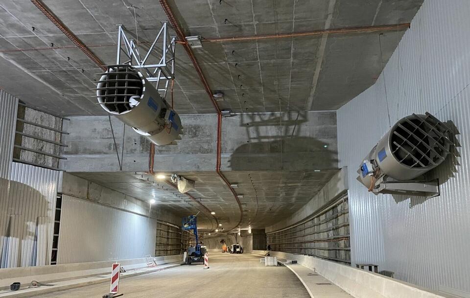 Tunel pod Świną / autor: Twitter/@marekgrobarczyk (screenshot)