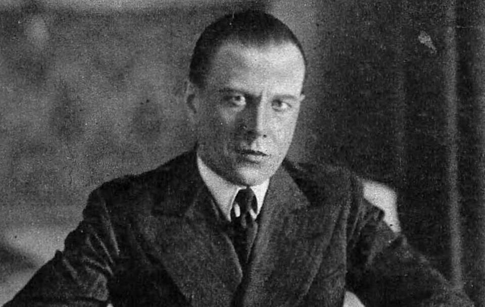 Tadeusz Dołęga-Mostowicz / autor: wikimedia.commons: Nieznany - "Światowid" 1/1939 (https://jbc.bj.uj.edu.pl/publication/240939)