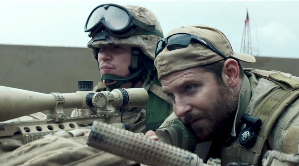 Kadr z filmu "American Sniper" (reż. Clint Eastwood)