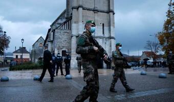 Atak nożownika we Francji! Strzelanina podczas zatrzymania
