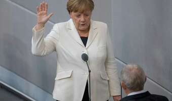 Przyjaźń Merkel z Macronem kwitnie jak nigdy