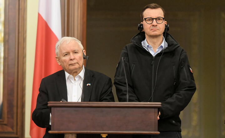 Premier RP M. Morawiecki oraz wicepremier RP J. Kaczyński / autor: 16.03.2022, PAP/Andrzej Lange