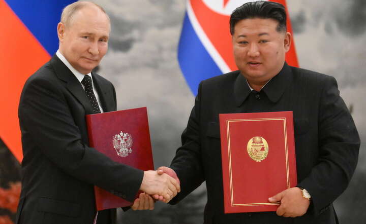 Władimir Putin i Kim Dzong Un z nową "fundamentalną umową" / autor: KRISTINA KORMILITSYNA / SPUTNIK / KREMLIN POOL/EPA/PAP