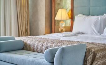 Koronawirus: Hotele stracą nawet 200 mln euro