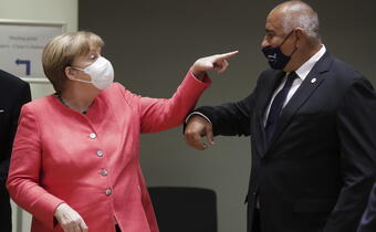 Szczyt UE: Merkel czeka ciężka przeprawa