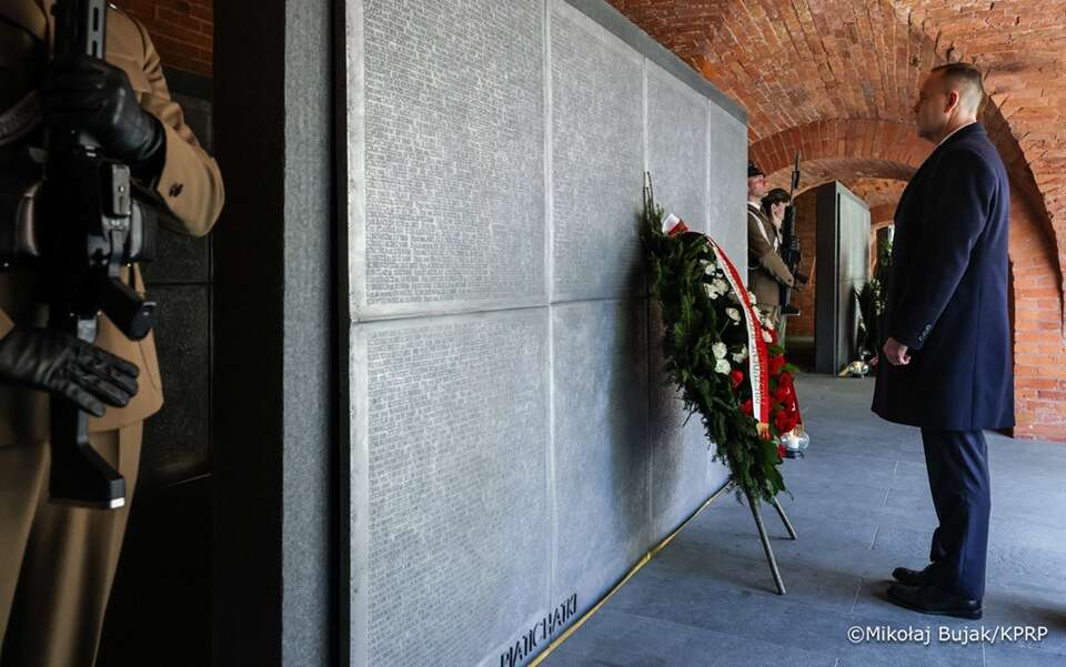 Prezydent Karol Nawrocki w Muzeum Katyńskim / autor: Mikołaj Bujak/KPRP