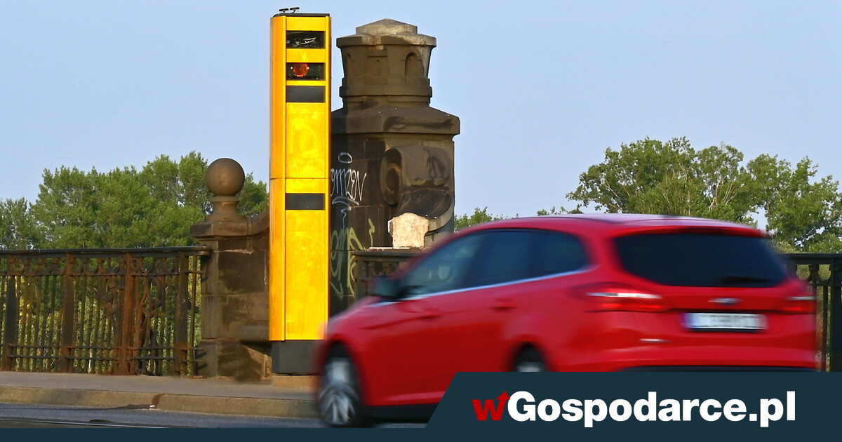 Ile razy błysnęły w tym roku fotoradary? Już setki tysięcy!