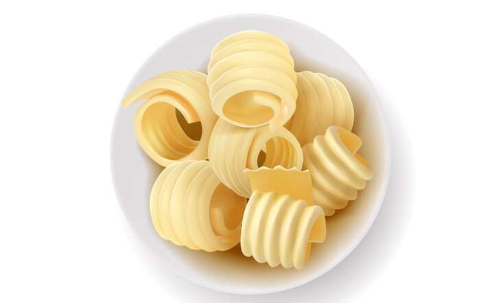 Kostka masła kosztuje u nas w detalu nawet o pół euro mniej niż za Odrą. / autor: Freepik