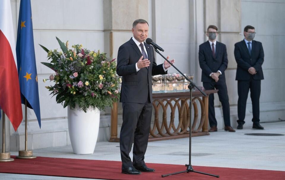 Prezydent Andrzej Duda: "Bezrobocie jest największą klęską" / autor: PAP/Mateusz Marek
