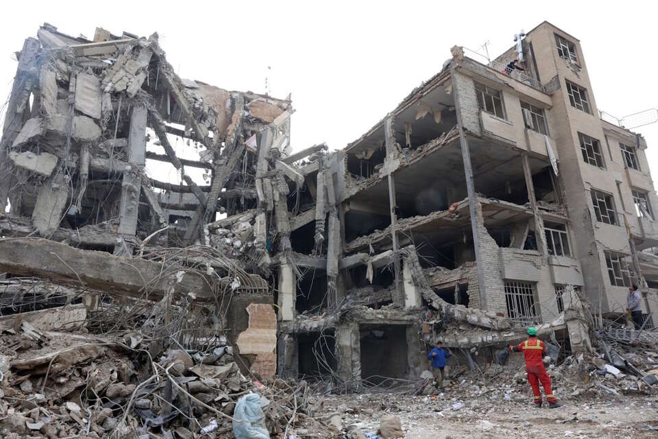 Poważne tarcia w Iranie? Armia ma być w konflikcie z KRSI