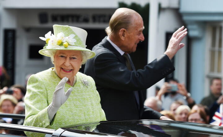 Królowa Elżbieta II i Książę Filip na obchodach 90. urodzin Królowej brytyjskiej w Londynie  fot. PAP/EPA/ANDY RAIN 