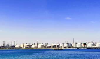 Saudi Aramco: świat pozbawiony ok. 1 mld baryłek ropy