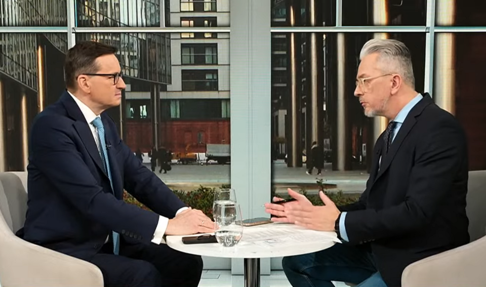 TYLKO U NAS. Morawiecki: Tusk jest fajtłapą i patałachem